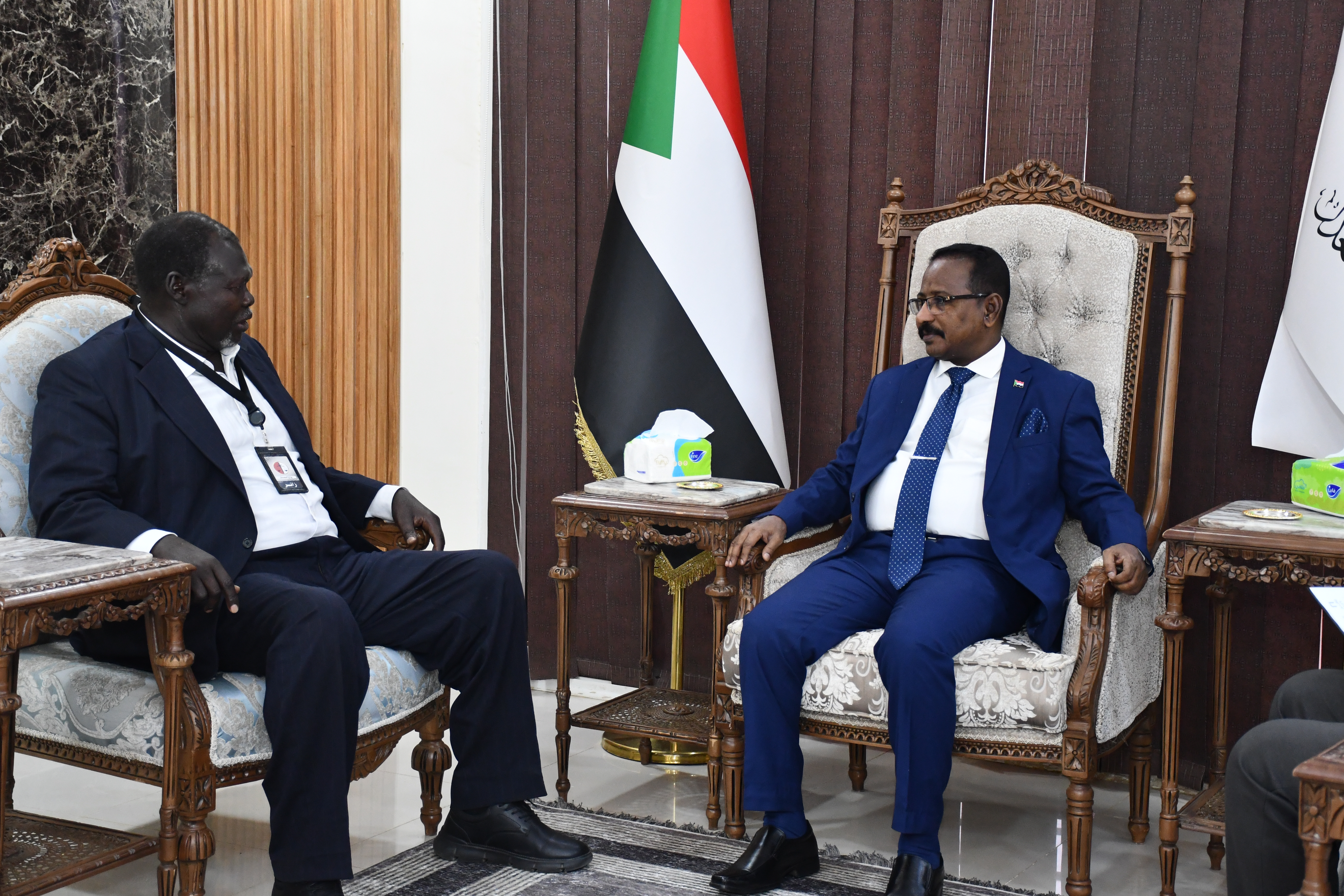 وزير العدل يلتقي إتحاد عام النوبة