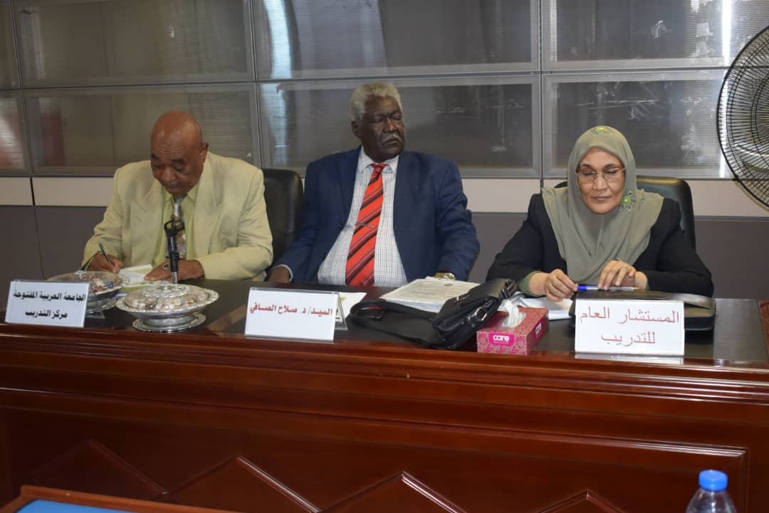 وزارة العدل تشرع في شراكة مع الجامعة العربية المفتوحة في مجال التدريب 