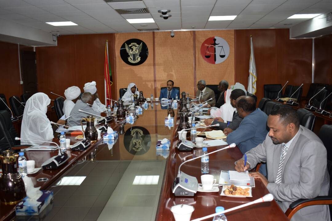 وزير العدل يشدد علي عدم التجاوز في نصوص الشريعة الاسلامية