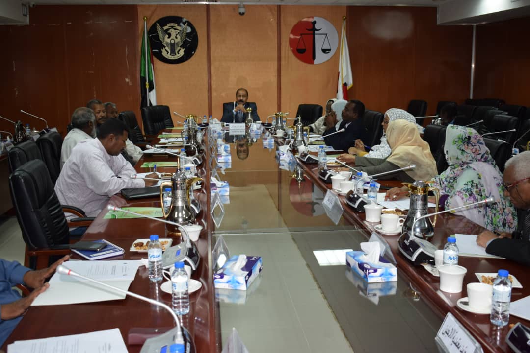 حميده: يتراس الاجتماع الدوري للمجلس الاستشاري لحقوق الانسان 