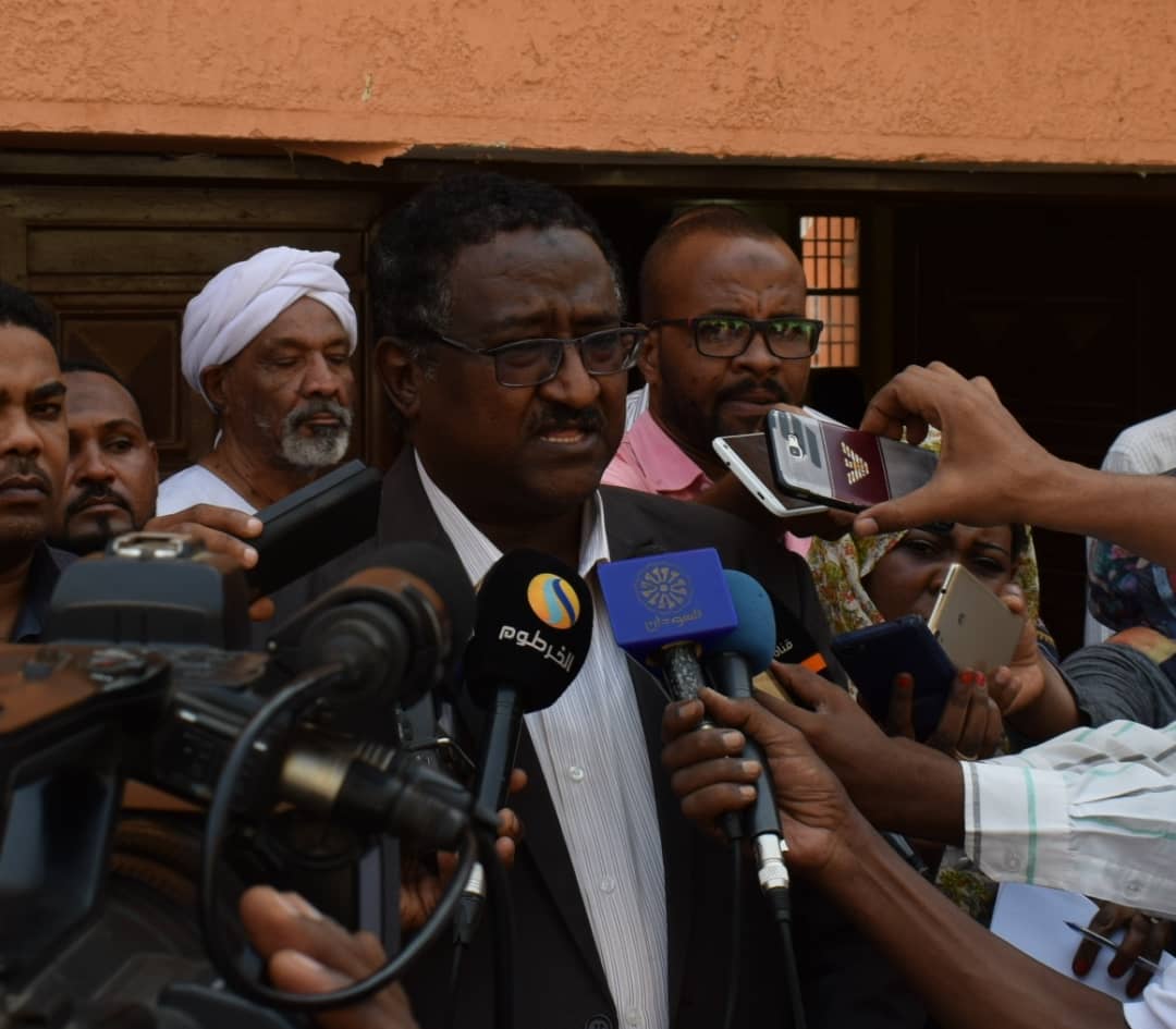 بداية امتحان المعادلة