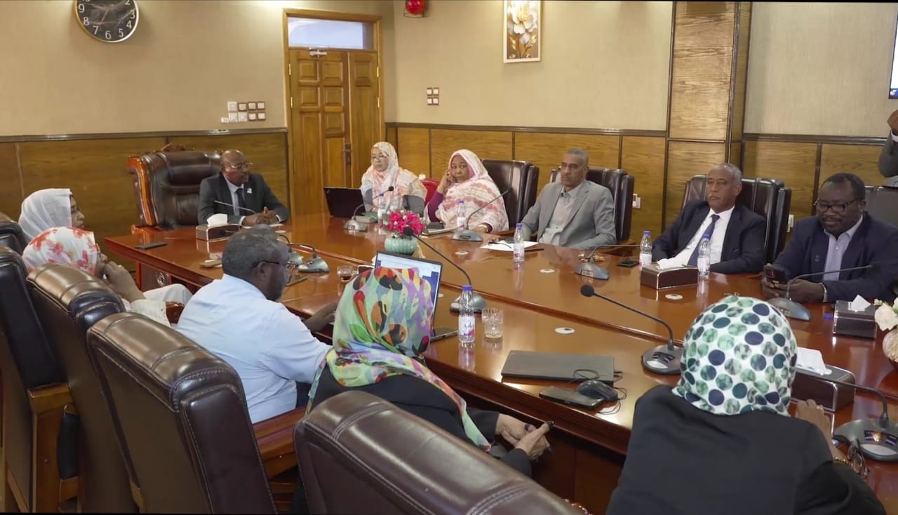 وكيل وزارة العدل : الذكاء الإصطناعي  والتحول الرقمى آفاق جديدة لتطوير المنظومة العدلية .