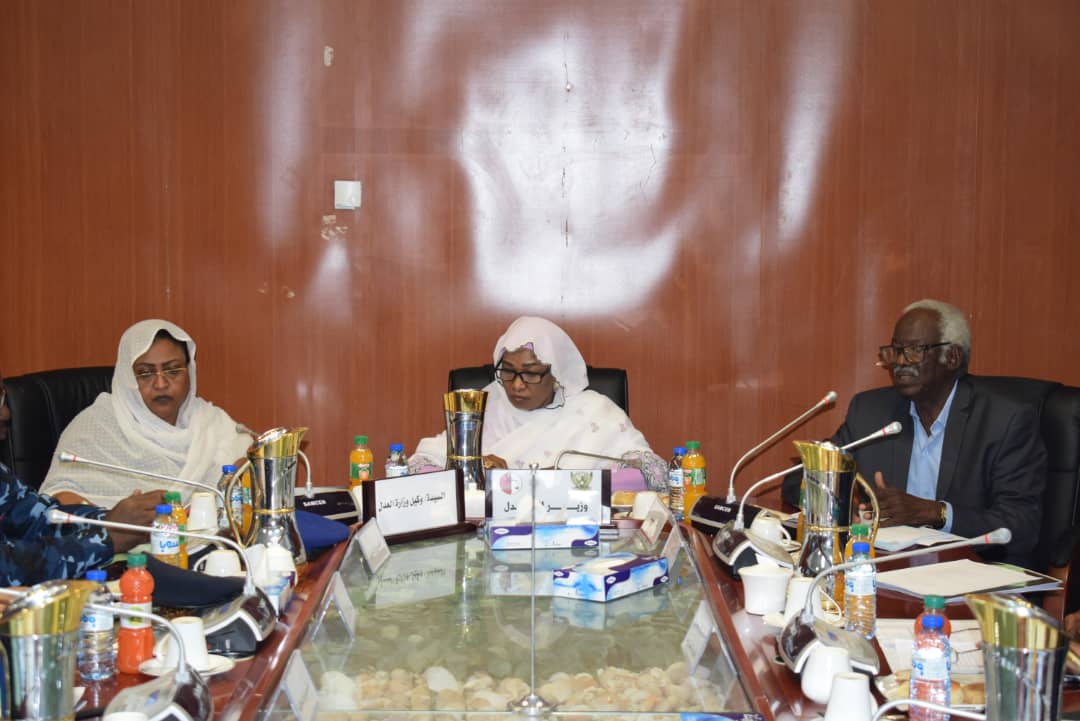 اللجنة الوطنية لمكافحة الاتجار بالبشر تناقش ملامح خطة العمل الثلاثية 2020-2022 م