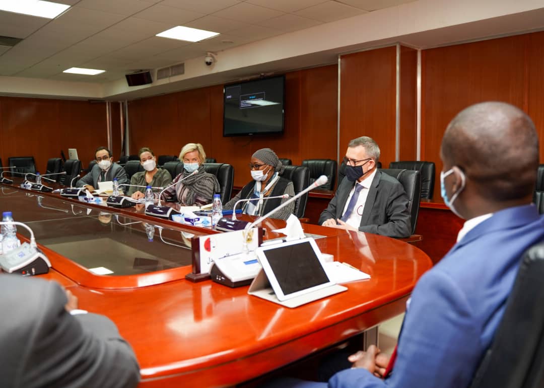 اجتماع وزير العدل مع رئيس بعثة اليونيتامس