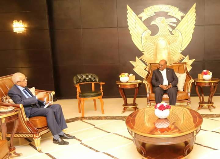 رئيس الجمهورية يجدد ثقته في لجنة تقصي الحقائق حول الاحداث الاخيرة برئاسة وزير العدل